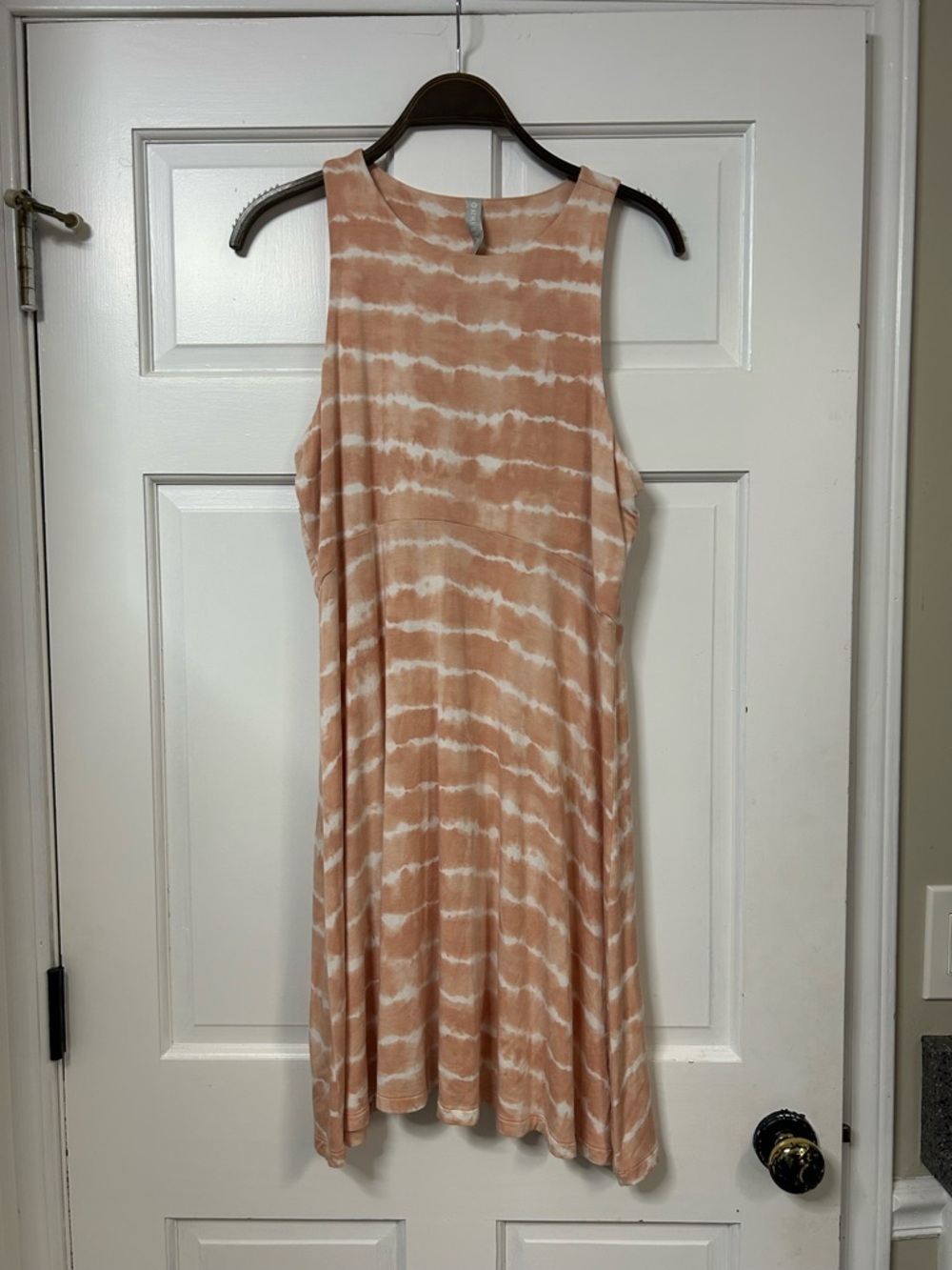 Athleta Peach and White Tie-Dye Midi Dress